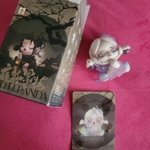 Pop Mart Skullpanda Figurine- The Snow